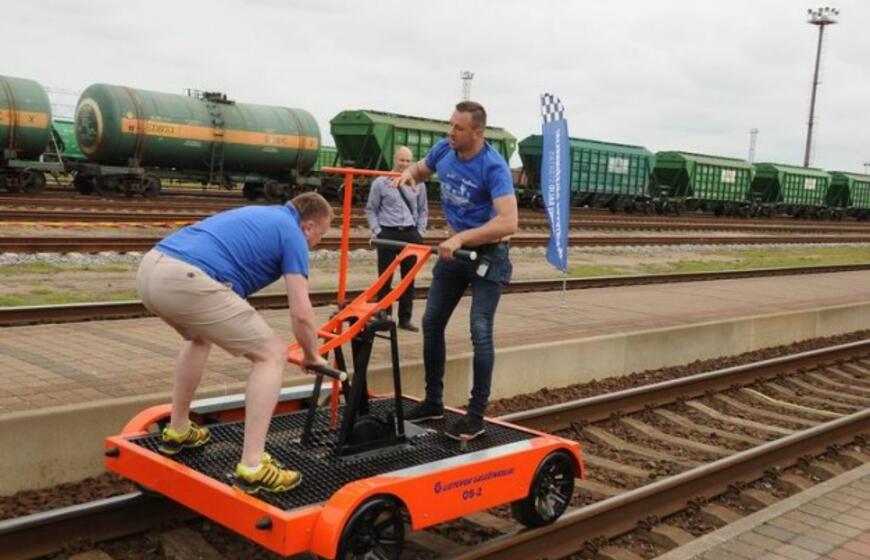 Klaipėdiečiai išbandė drezinas