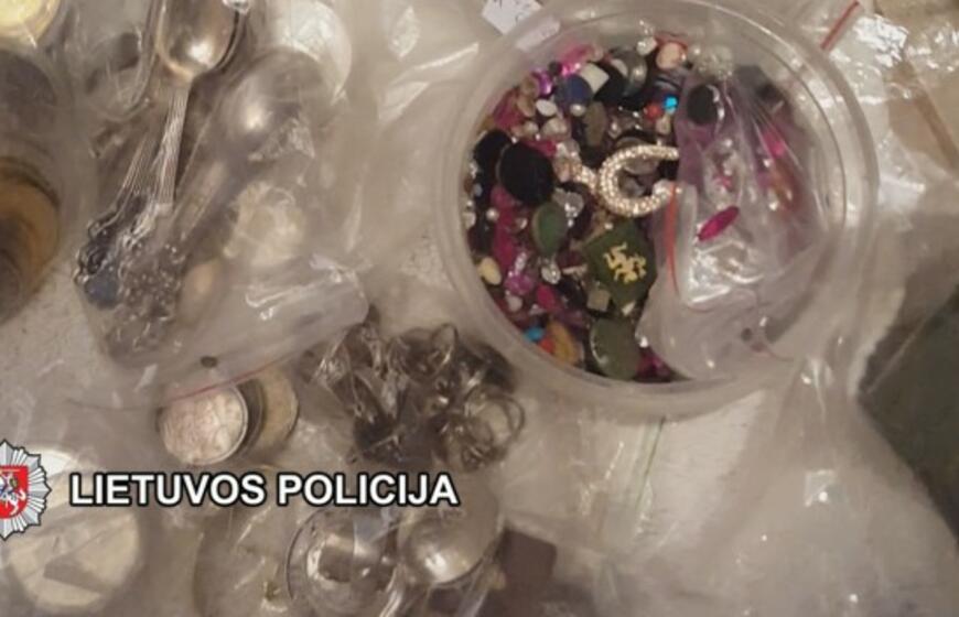 Išaiškintas nelegalių lombardų tinklas