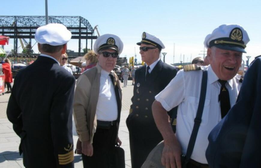 Pagerbti žuvę jūrininkai, jūros veteranai ir švyturiai