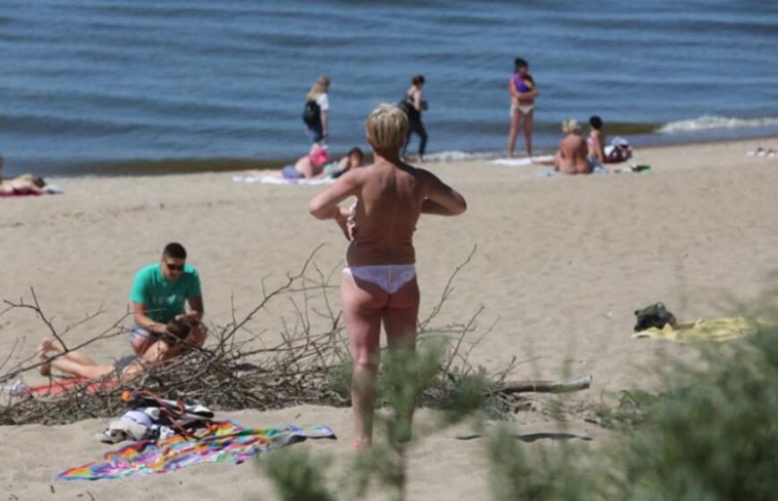 Paplūdimio nuogalės nepasimokė