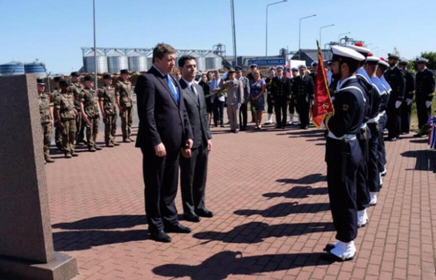 Klaipėdoje pagerbti prancūzų karo belaisviai