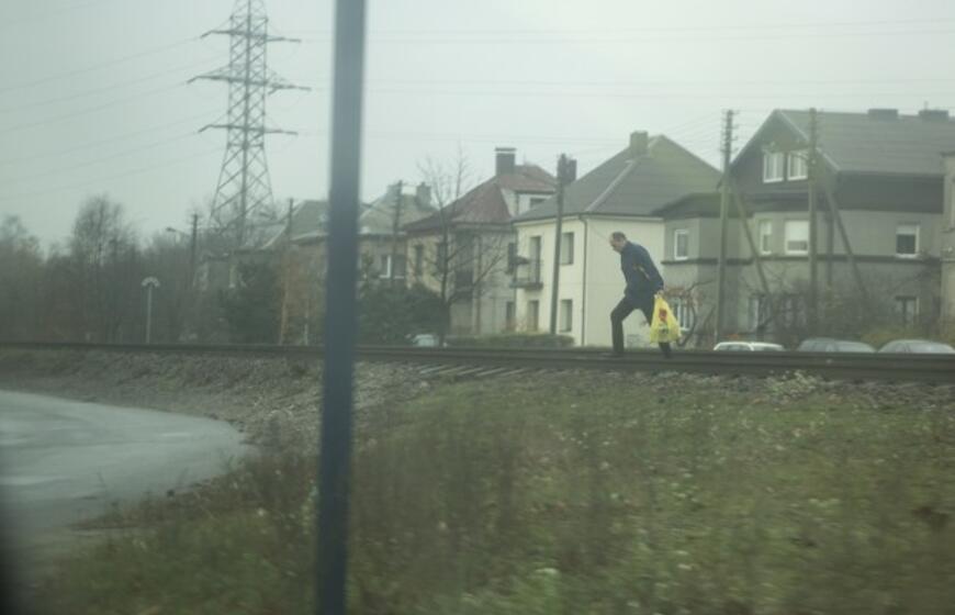 Baudė traukinių nesisaugančius pėsčiuosius