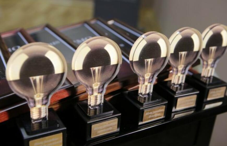 Jaunimui įteiktos “Auksinės lemputės”