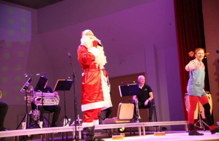 Šventinę nuotaiką kūrė ligoninės svečiai