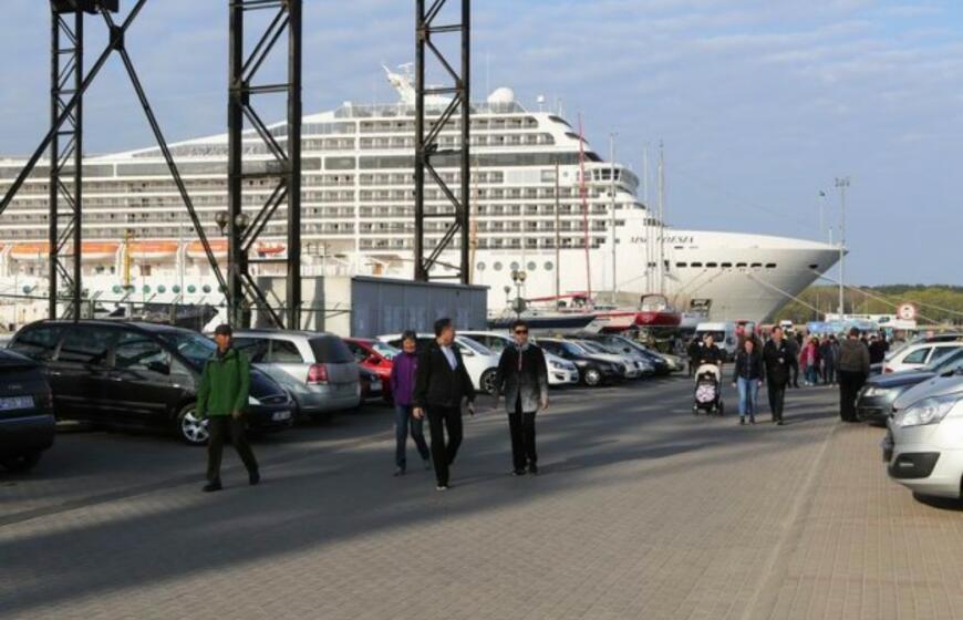 Pirmasis kruizinis laivas - „MSC Poesia“