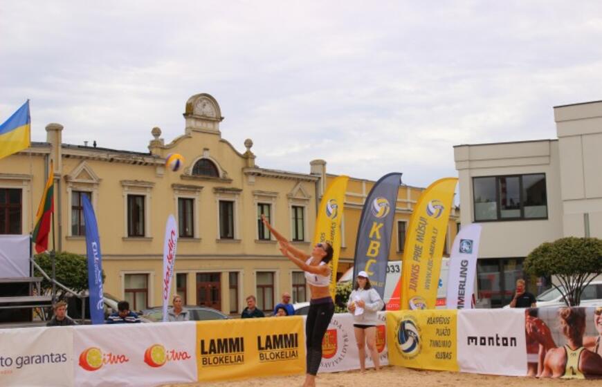 Klaipėdoje tinklinio turnyras „Amber Cup - Kredito garantas“