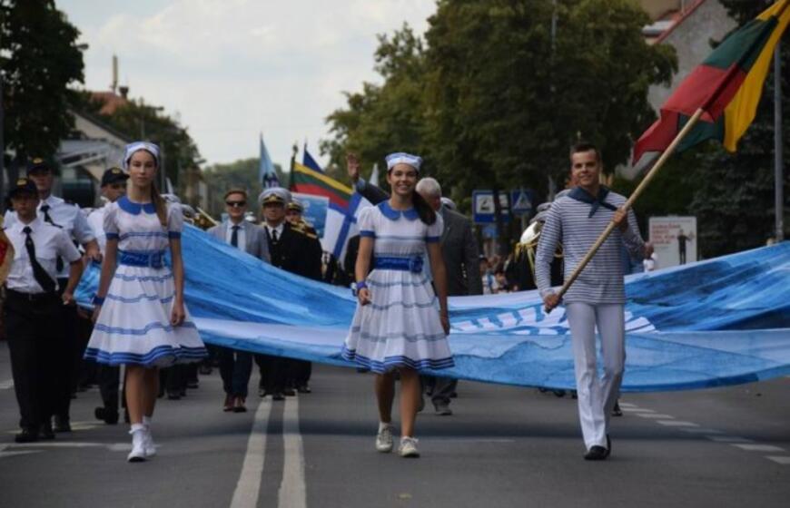 Jūros šventės eisena