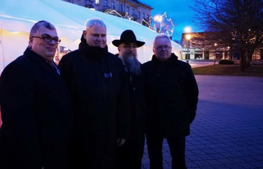 Klaipėdoje įžiebta didžioji menora