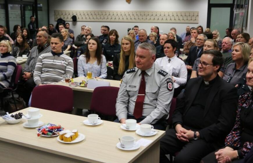 Padėdkos popietė policijos rėmėjams