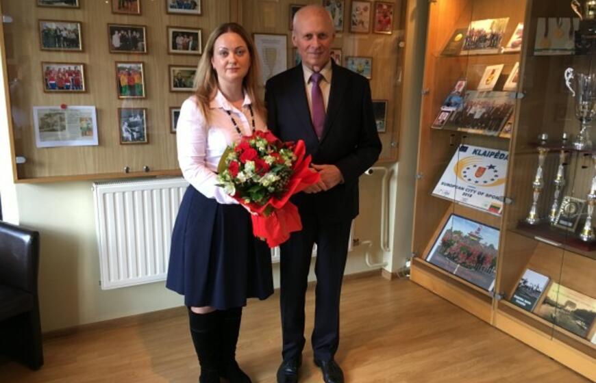 Algirdą Plungę 80-ojo gimtadienio proga sveikino Klaipėdos valdžios ir sporto bendruomenė