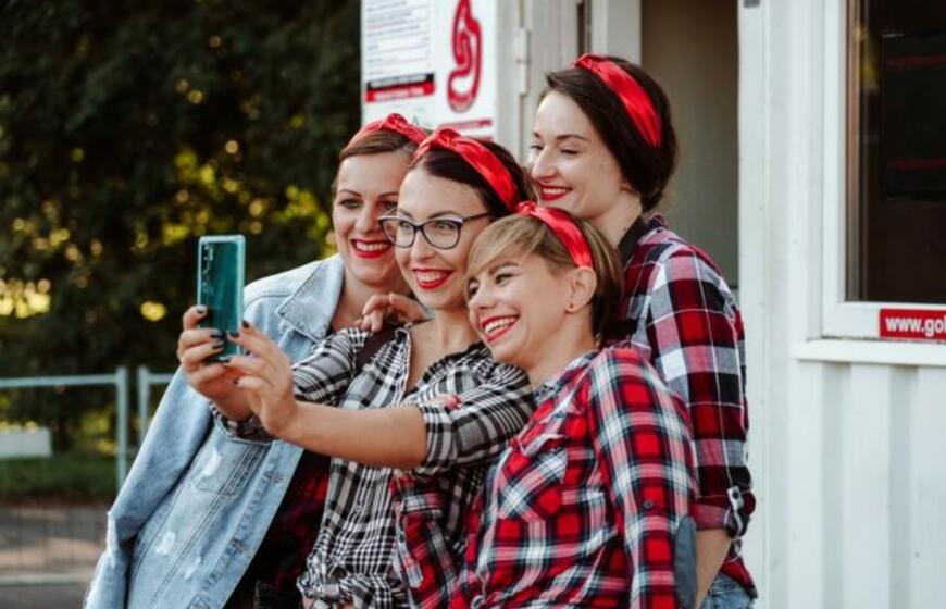 Nacionalinės vairuojančių moterų varžybos