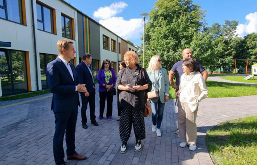 „SVIRPLIUKAS“. Šią savaitę turi paaiškėti, kada po rekonstrukcijos pradės veikti darželis „Svirpliukas“.