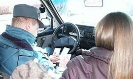 Šimtas litų antstoliui - už gražias akis 