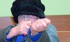 Žurnalisto užpuolimas skandalingajam Papugaičikui kainavo 200 litų 