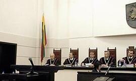 Rolandas Paksas - Konstituciją pažeidęs prezidentas 