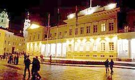 Rinkimų garvežį bandoma nustumti nuo bėgių 