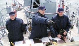 Sėkminga kova su "teroristais" Lietuvos karo laivui pelnė NATO pagarbą 
