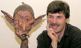 Apie ką dūmoja troliai? 