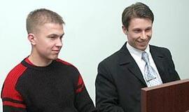 Neteisėto pareigūnų paliepimo vykdymas nuo atsakomybės neatleidžia 