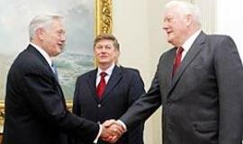 Naujojoje valdžioje - "vaivorykštės" kontūrai 