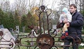 Toliau nuo tuštybės mugės 