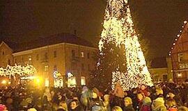 Eglutės įžiebimo šventė efektinga, bet trumpa 