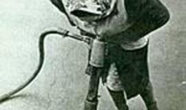 Ant tų pačių svarstyklių - su nevienodais svarsčiais 