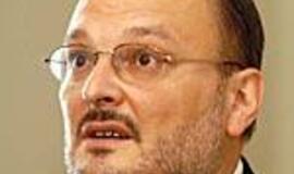 Ūkio ministrui kuro kainos akių dar nebado 