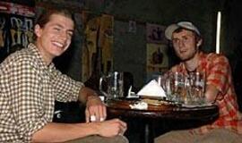 Buriasi nauja Klaipėdos bohemos karta 