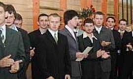 Uniformomis Jūreivystės kolegijos studentai pasipuoš kitąmet 