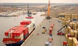 Didžiausi Europos uostai intensyviai ruošiasi konteinerių bumui 