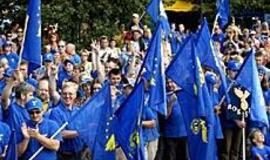 Partijų simbolikoje - plagiatų lietus 