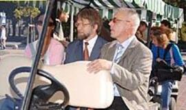 Palangoje politika - širšių lizdas 