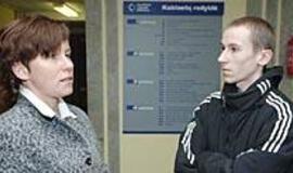 Gelbėti silpstančio jaunuolio medikai neskubėjo 