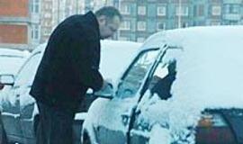 Šaltis baudė namų darbų neparuošusius vairuotojus 