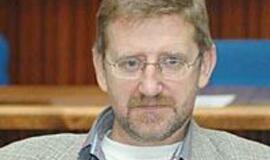 Mesta pirštinė miesto valdžiai 