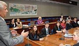 Mokiniams - verslo ir politikos pamokos 