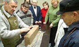 Aklieji - svečiuose pas menininkus 