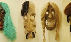 Rūpintojėliai išstūmė iš mados kaukes