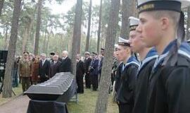 Amžiną palaikų poilsį temdo ambicijų šešėlis 