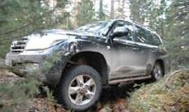 "Toyota Land Cruiser V8" - brangus, bet tikras