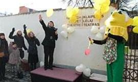 Teatras namus įgijo sulaukęs šešiolikos