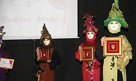 Po "Padėkos kaukėmis" - studentiškos grimasos