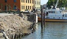 Apgriuvusi krantinė laukia specialistų vertinimo 