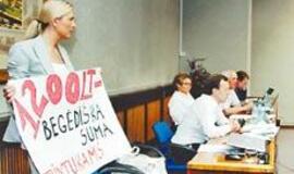 Klaipėdos taryboje - labdaros cirkas