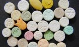 Baigta byla dėl narkotikų platinimo Klaipėdos mokyklos prieigose