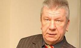 Bibliotekoje - vadų rokiruotė