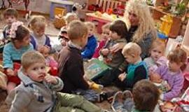 Į žmones - per ašaras