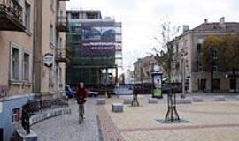 Nauja statyba - alėjos siaurinimo pradžia