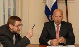 Apskrities viršininkas į darbą plauks